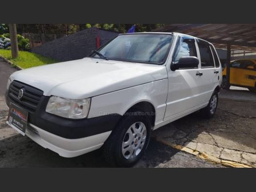 FIAT - UNO - 2012/2013 - Branca - R$ 28.900,00