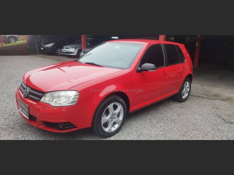 VOLKSWAGEN - GOLF - 2008/2009 - Vermelha - R$ 42.500,00