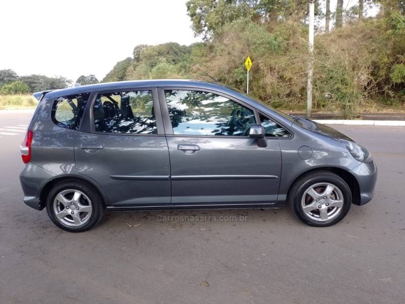 HONDA - FIT - 2008/2008 - Cinza - R$ 34.900,00