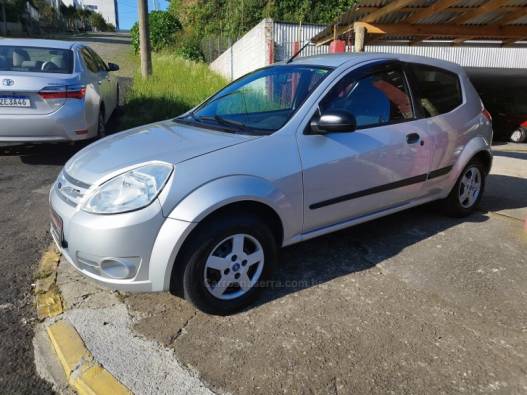 FORD - KA - 2009/2009 - Prata - R$ 20.500,00