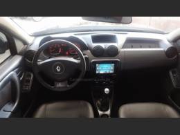 RENAULT - DUSTER - 2013/2013 - Preta - R$ 45.000,00