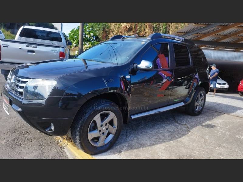 RENAULT - DUSTER - 2013/2013 - Preta - R$ 45.000,00