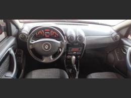 RENAULT - SANDERO - 2011/2012 - Vermelha - R$ 34.900,00