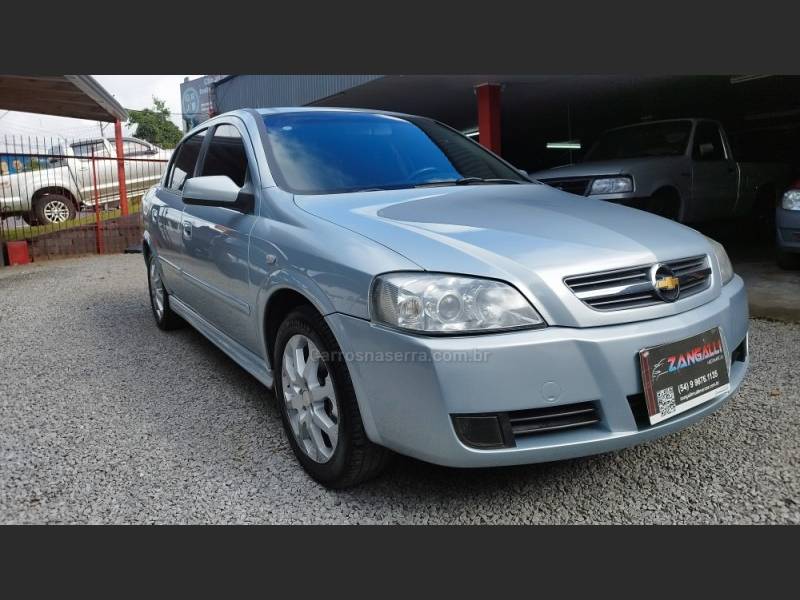 CHEVROLET - ASTRA - 2006/2007 - Prata - R$ 30.900,00