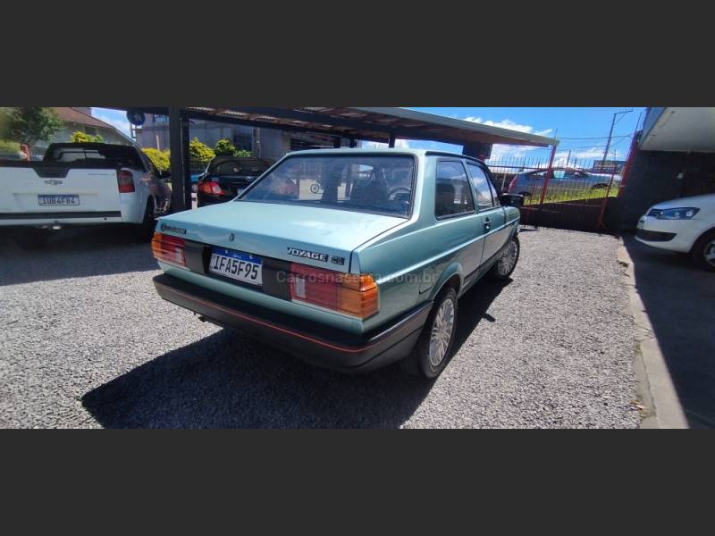 VOLKSWAGEN - VOYAGE - 1990/1990 - Cinza - R$ 16.900,00