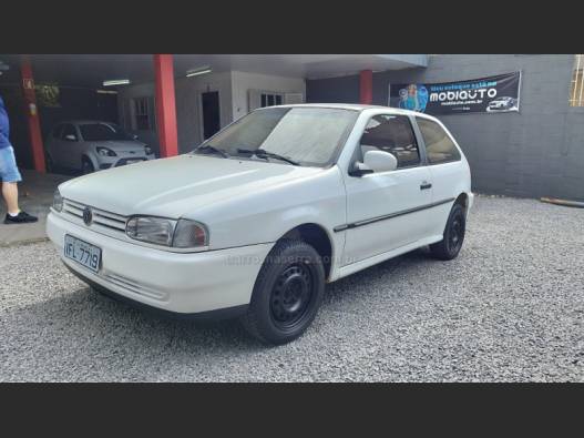 VOLKSWAGEN - GOL - 1996/1996 - Branca - R$ 13.500,00