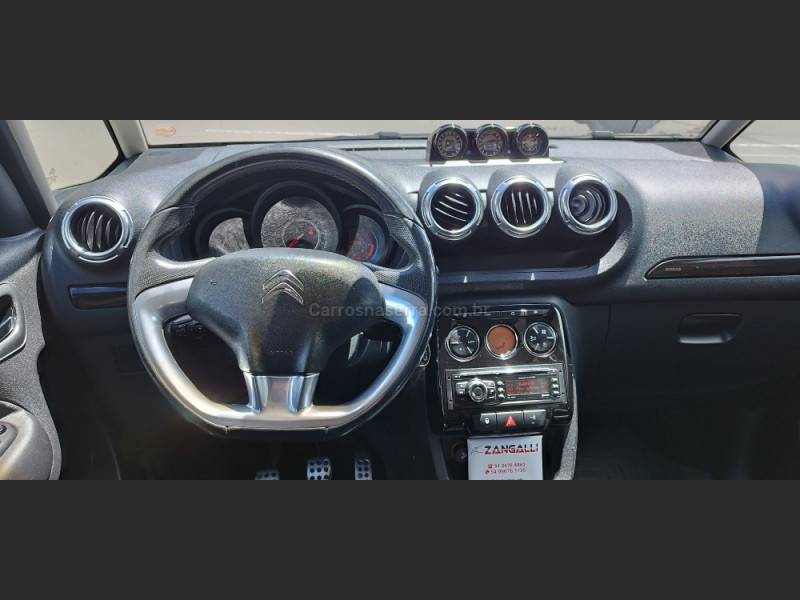 CITROËN - AIRCROSS - 2012/2012 - Preta - R$ 38.500,00