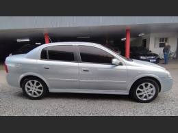 CHEVROLET - ASTRA - 2006/2007 - Prata - R$ 30.900,00