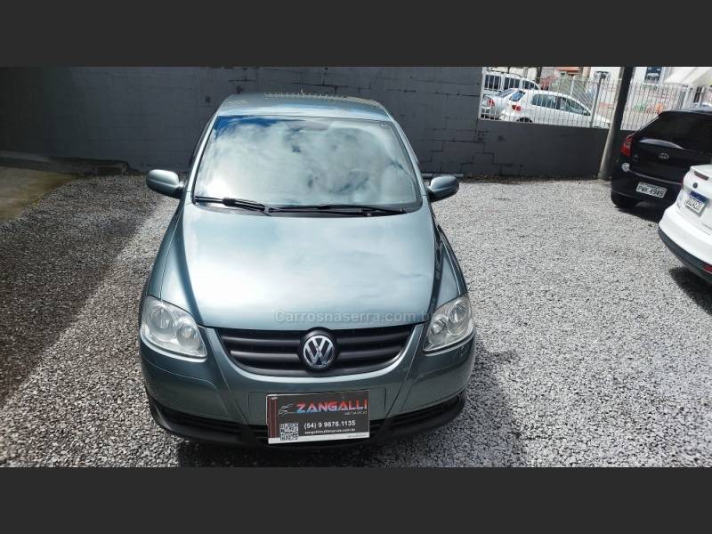 VOLKSWAGEN - FOX - 2009/2010 - Cinza - R$ 27.500,00