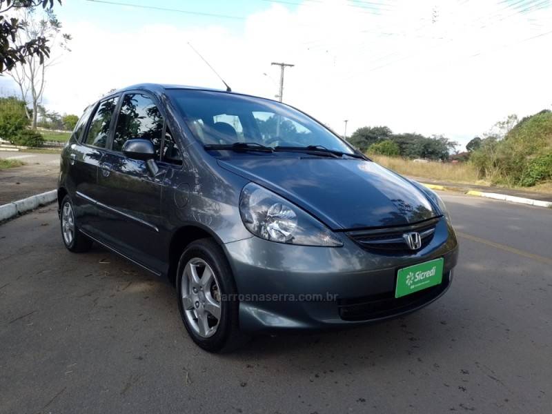 HONDA - FIT - 2008/2008 - Cinza - R$ 34.900,00