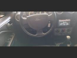 FORD - ECOSPORT - 2011/2012 - Bege - R$ 41.900,00