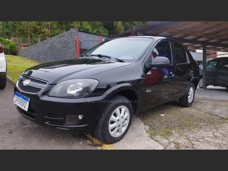 CHEVROLET - PRISMA - 2009/2009 - Preta - R$ 28.500,00