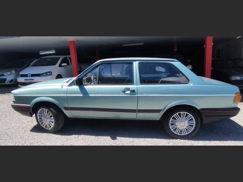 VOLKSWAGEN - VOYAGE - 1990/1990 - Cinza - R$ 16.900,00
