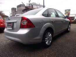 FORD - FOCUS - 2011/2012 - Prata - R$ 38.900,00