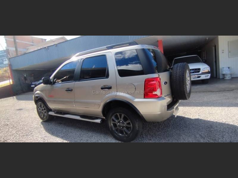 FORD - ECOSPORT - 2011/2012 - Bege - R$ 41.900,00
