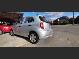 NISSAN - MARCH - 2015/2016 - Prata - R$ 44.900,00