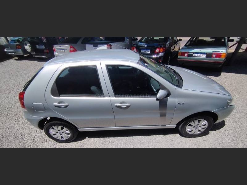 FIAT - PALIO - 2005/2005 - Prata - R$ 23.900,00