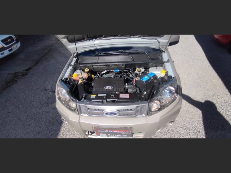 FORD - ECOSPORT - 2011/2012 - Bege - R$ 41.900,00