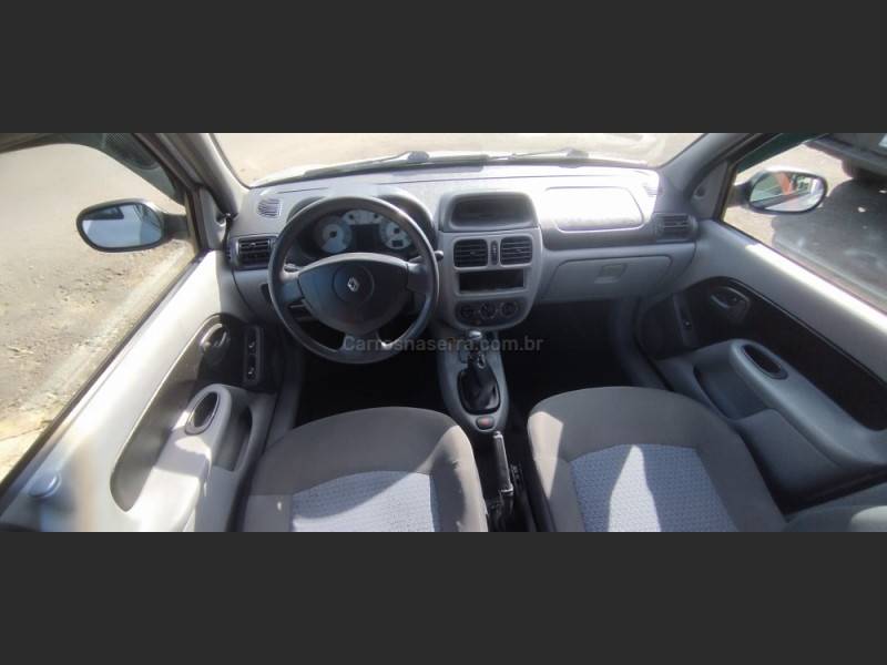 RENAULT - CLIO - 2007/2007 - Prata - R$ 21.900,00