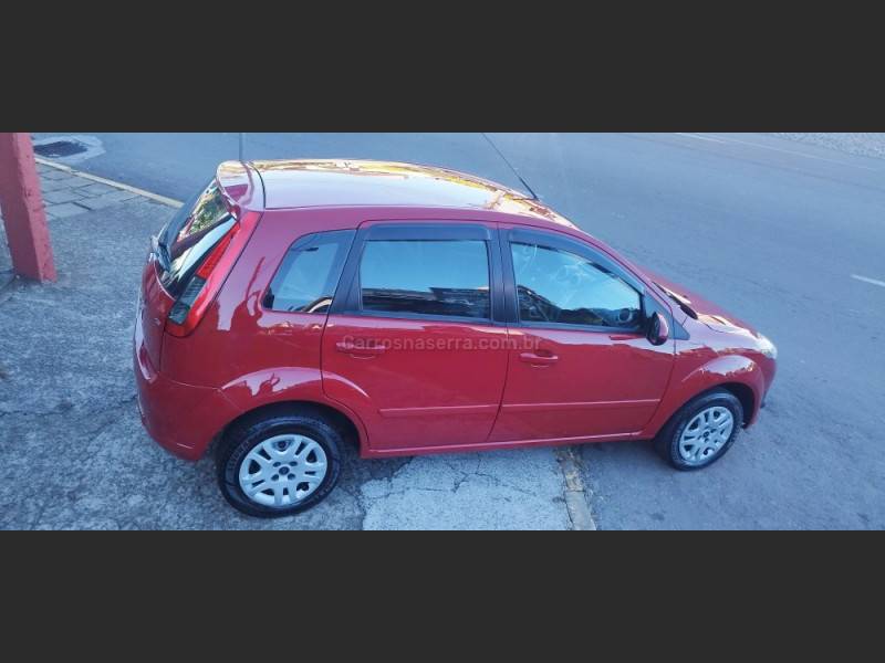FORD - FIESTA - 2013/2013 - Vermelha - R$ 34.900,00