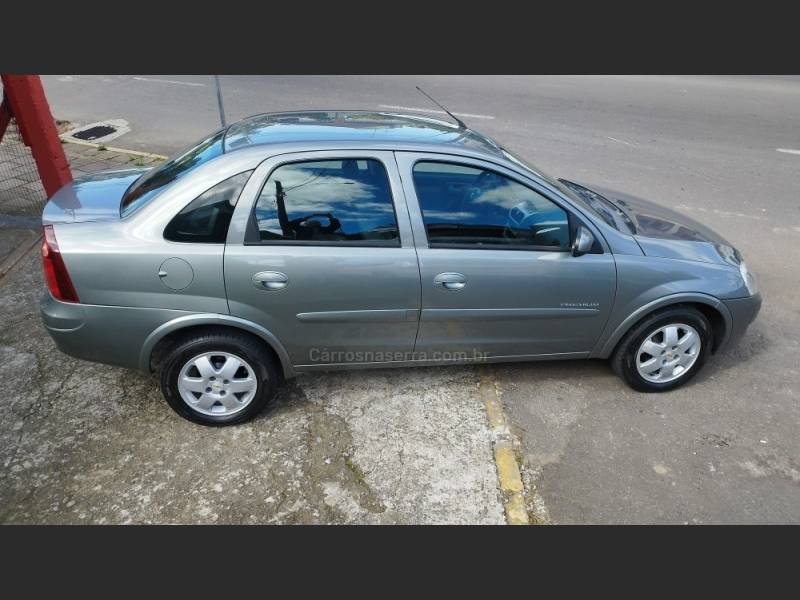 CHEVROLET - CORSA - 2008/2009 - Cinza - R$ 29.900,00