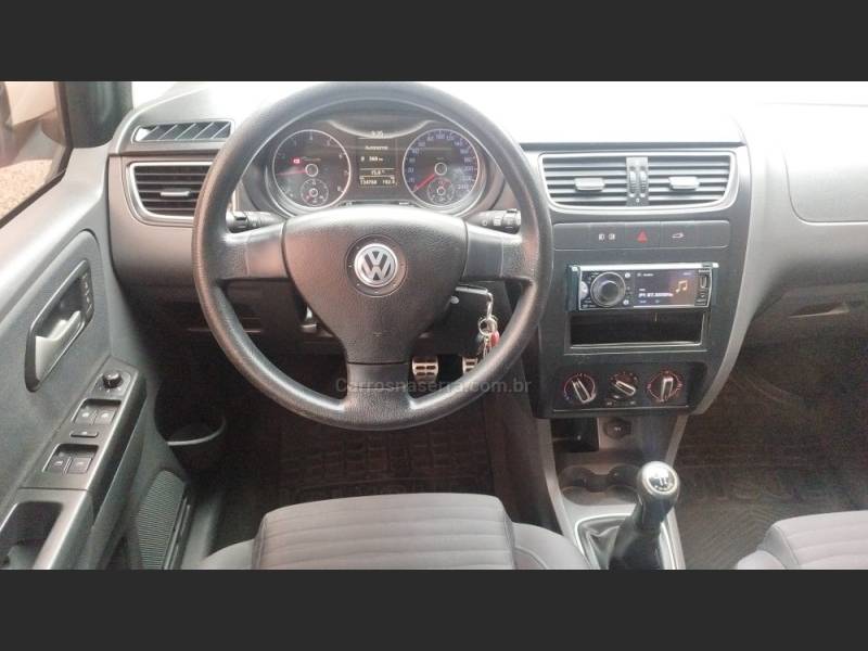 VOLKSWAGEN - CROSSFOX - 2010/2011 - Branca - R$ 43.500,00