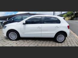 VOLKSWAGEN - GOL - 2013/2014 - Branca - R$ 37.000,00
