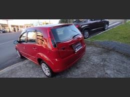 FORD - FIESTA - 2013/2013 - Vermelha - R$ 34.900,00
