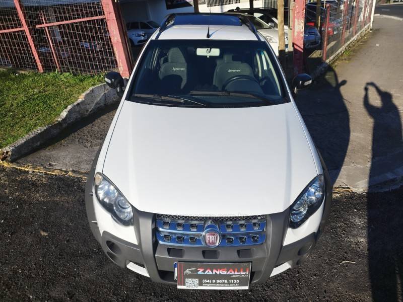 FIAT - STRADA - 2011/2012 - Branca - R$ 51.500,00