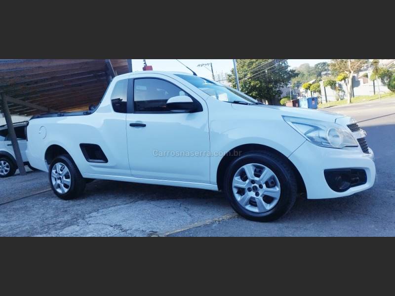 CHEVROLET - MONTANA - 2016/2016 - Branca - R$ 53.500,00