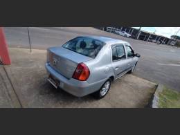 RENAULT - CLIO - 2007/2007 - Prata - R$ 21.900,00