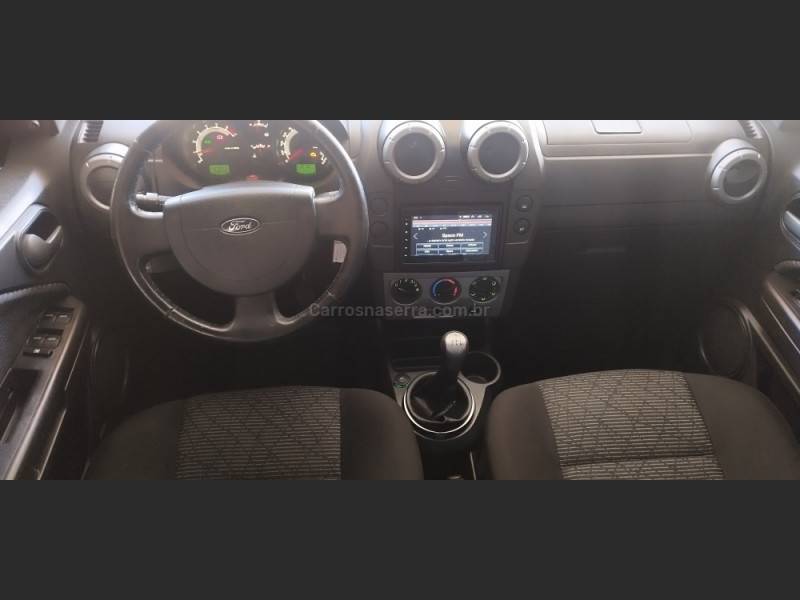 FORD - ECOSPORT - 2011/2012 - Bege - R$ 41.900,00