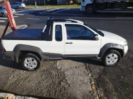 FIAT - STRADA - 2011/2012 - Branca - R$ 51.500,00