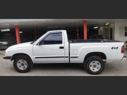 CHEVROLET - S10 - 2001/2001 - Branca - R$ 61.000,00