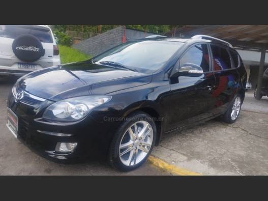 HYUNDAI - I30 CW - 2010/2011 - Preta - R$ 48.900,00