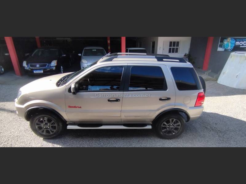 FORD - ECOSPORT - 2011/2012 - Bege - R$ 41.900,00